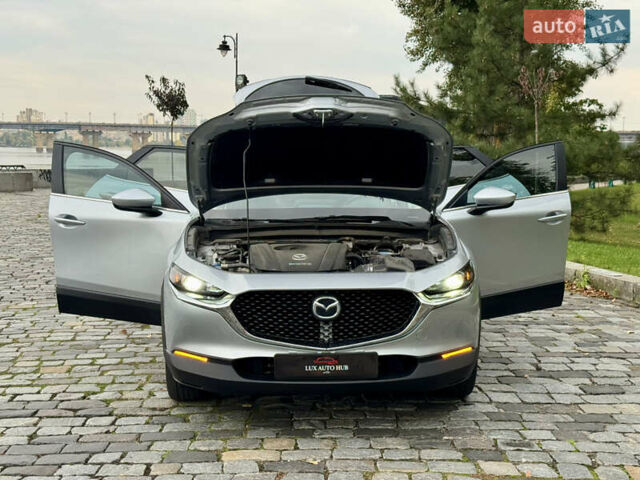 Серый Мазда CX-30, объемом двигателя 2.49 л и пробегом 53 тыс. км за 16999 $, фото 61 на Automoto.ua