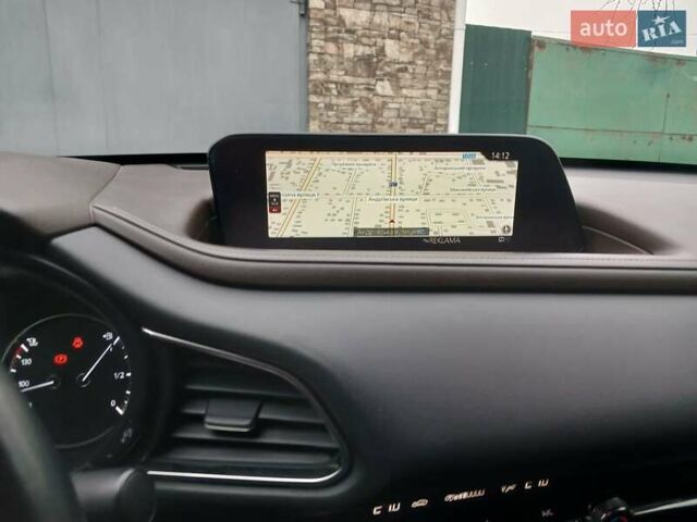 Серый Мазда CX-30, объемом двигателя 2 л и пробегом 105 тыс. км за 22500 $, фото 6 на Automoto.ua
