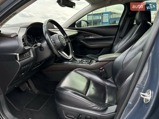 Мазда CX-30 2020 в Киеве на Automoto.ua Серый Мазда CX-30, объемом двигателя 2 л и пробегом 105 тыс. км за 19800 $, фото 7 на Automoto.ua