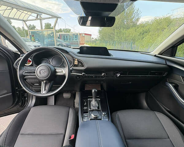 Сірий Мазда CX-30, об'ємом двигуна 2 л та пробігом 45 тис. км за 23200 $, фото 11 на Automoto.ua