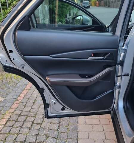 Мазда CX-30 2021 в Львове на Automoto.ua Серый Мазда CX-30, объемом двигателя 2.5 л и пробегом 33 тыс. км за 21500 $, фото 29 на Automoto.ua