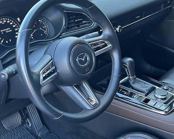 Серый Мазда CX-30, объемом двигателя 2 л и пробегом 40 тыс. км за 25234 $, фото 14 на Automoto.ua