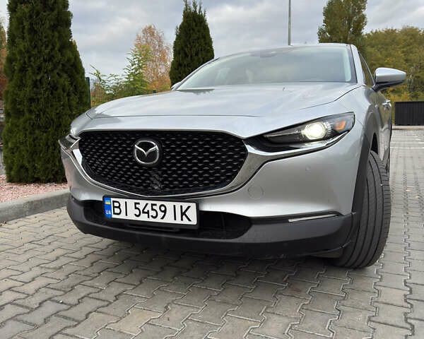 Серый Мазда CX-30, объемом двигателя 2.49 л и пробегом 40 тыс. км за 20300 $, фото 6 на Automoto.ua