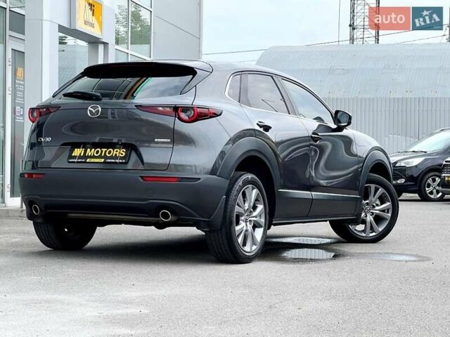 Серый Мазда CX-30, объемом двигателя 2.5 л и пробегом 49 тыс. км за 20800 $, фото 3 на Automoto.ua