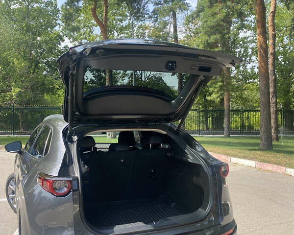 Мазда CX-30 2021 у Харкові на Automoto.ua Сірий Мазда CX-30, об'ємом двигуна 2.49 л та пробігом 119 тис. км за 22000 $, фото 5 на Automoto.ua