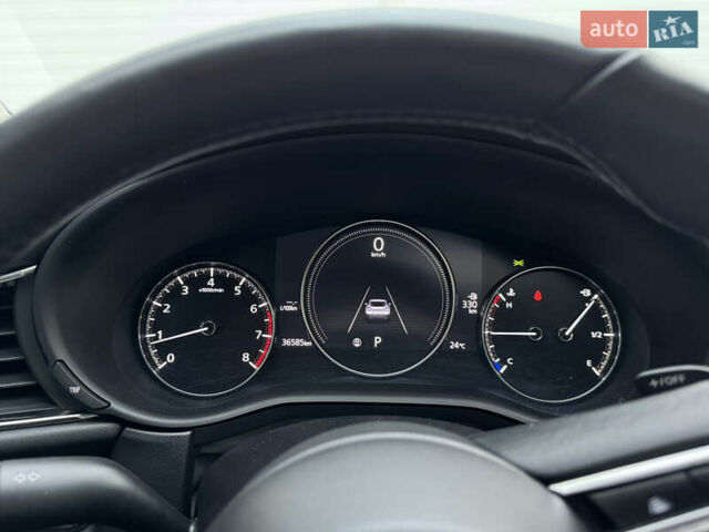 Серый Мазда CX-30, объемом двигателя 2.5 л и пробегом 36 тыс. км за 26000 $, фото 10 на Automoto.ua