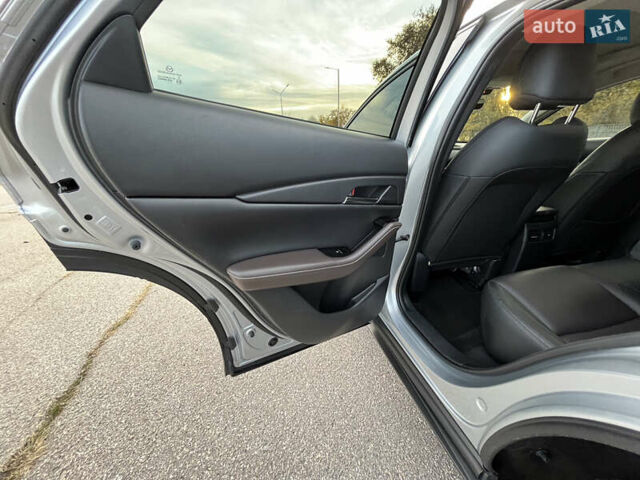 Сірий Мазда CX-30, об'ємом двигуна 2.5 л та пробігом 36 тис. км за 21300 $, фото 22 на Automoto.ua