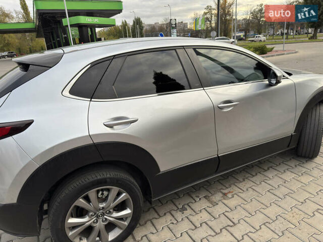 Серый Мазда CX-30, объемом двигателя 2.49 л и пробегом 40 тыс. км за 20300 $, фото 5 на Automoto.ua