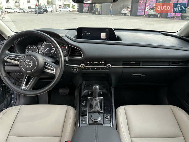 Серый Мазда CX-30, объемом двигателя 2.49 л и пробегом 69 тыс. км за 22300 $, фото 30 на Automoto.ua