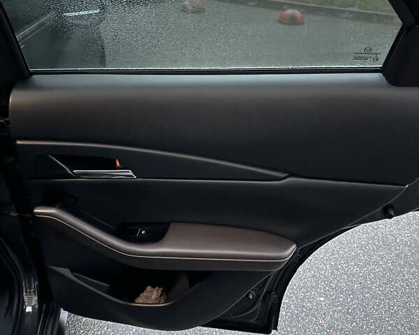 Серый Мазда CX-30, объемом двигателя 2.5 л и пробегом 51 тыс. км за 22900 $, фото 18 на Automoto.ua