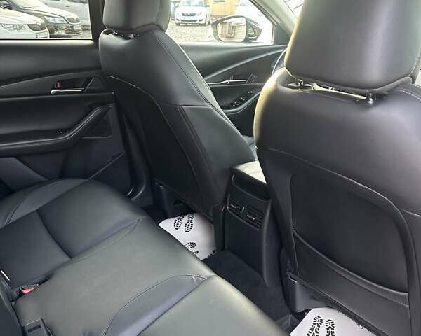 Серый Мазда CX-30, объемом двигателя 2.5 л и пробегом 100 тыс. км за 20800 $, фото 13 на Automoto.ua