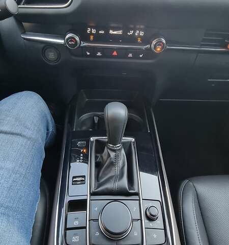 Мазда CX-30 2021 в Львове на Automoto.ua Серый Мазда CX-30, объемом двигателя 2.5 л и пробегом 33 тыс. км за 21500 $, фото 31 на Automoto.ua