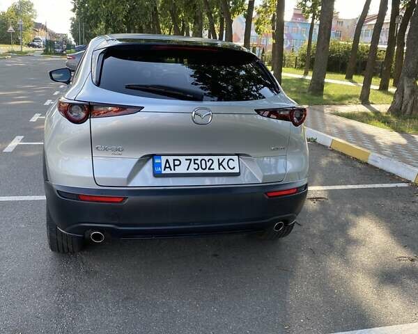 Серый Мазда CX-30, объемом двигателя 2.5 л и пробегом 62 тыс. км за 21800 $, фото 4 на Automoto.ua
