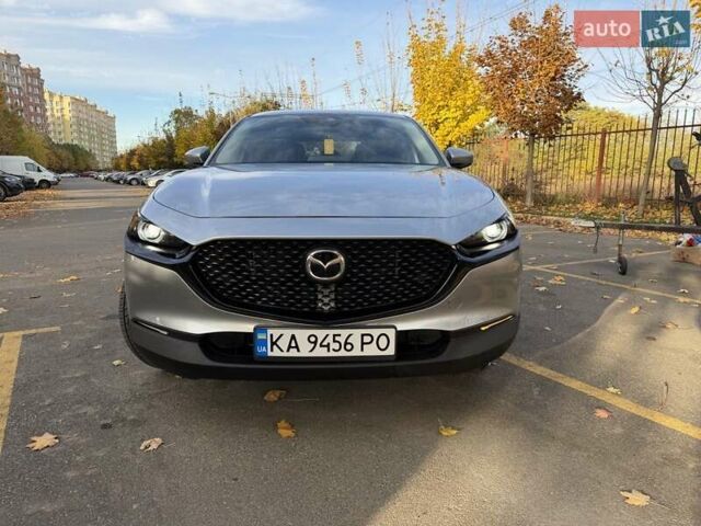 Серый Мазда CX-30, объемом двигателя 2.5 л и пробегом 123 тыс. км за 18900 $, фото 7 на Automoto.ua