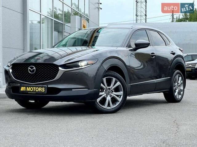 Серый Мазда CX-30, объемом двигателя 2.5 л и пробегом 49 тыс. км за 20800 $, фото 2 на Automoto.ua