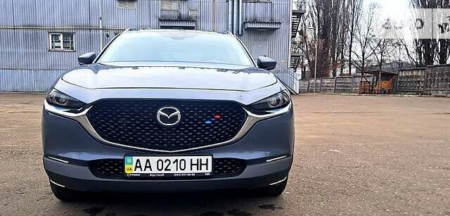 Сірий Мазда CX-30, об'ємом двигуна 2.5 л та пробігом 21 тис. км за 23500 $, фото 3 на Automoto.ua