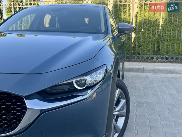 Серый Мазда CX-30, объемом двигателя 2 л и пробегом 67 тыс. км за 21200 $, фото 5 на Automoto.ua