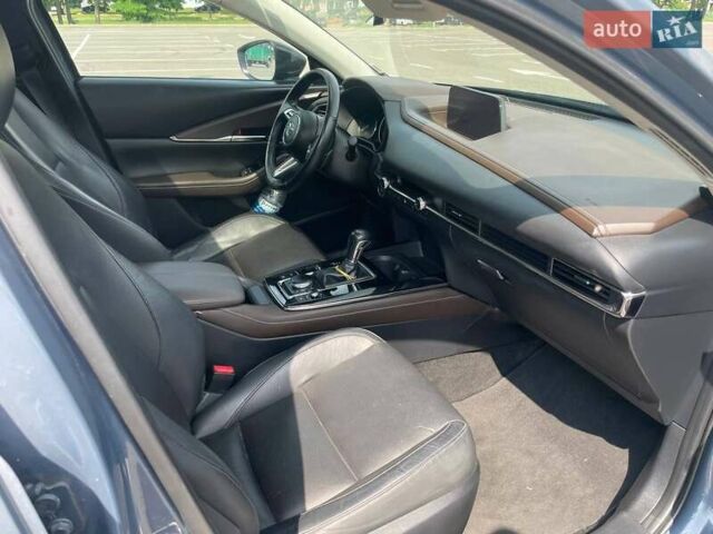 Серый Мазда CX-30, объемом двигателя 2.5 л и пробегом 48 тыс. км за 20900 $, фото 28 на Automoto.ua