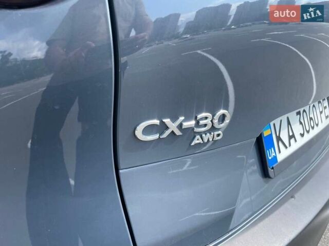 Серый Мазда CX-30, объемом двигателя 2.5 л и пробегом 49 тыс. км за 21900 $, фото 2 на Automoto.ua