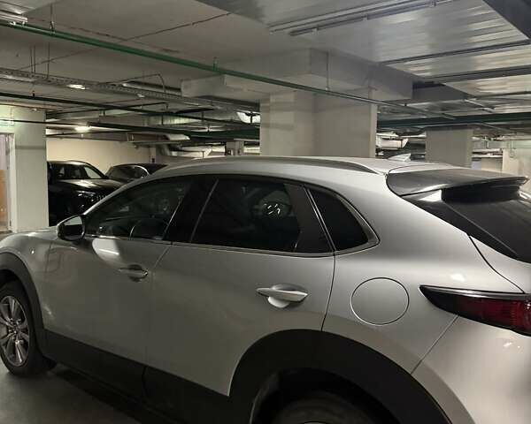 Серый Мазда CX-30, объемом двигателя 2.49 л и пробегом 64 тыс. км за 22500 $, фото 4 на Automoto.ua