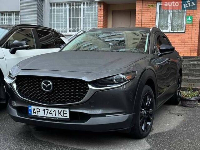 Серый Мазда CX-30, объемом двигателя 2.5 л и пробегом 51 тыс. км за 22900 $, фото 3 на Automoto.ua