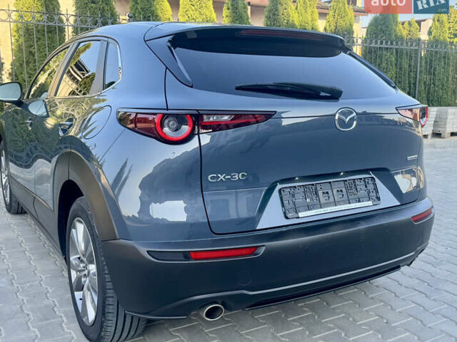 Серый Мазда CX-30, объемом двигателя 2 л и пробегом 67 тыс. км за 21200 $, фото 19 на Automoto.ua