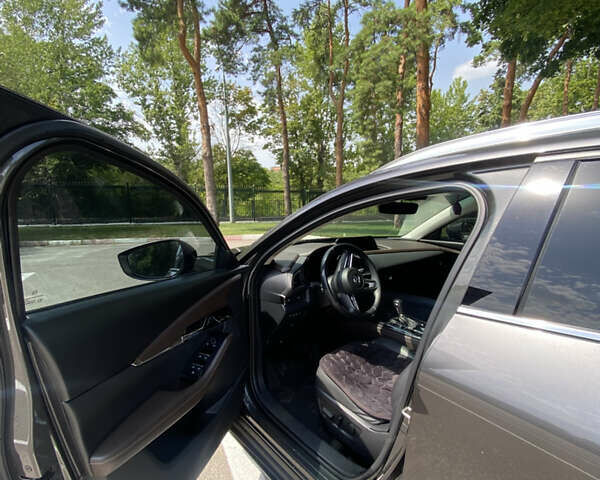 Мазда CX-30 2021 у Харкові на Automoto.ua Сірий Мазда CX-30, об'ємом двигуна 2.49 л та пробігом 119 тис. км за 22000 $, фото 8 на Automoto.ua