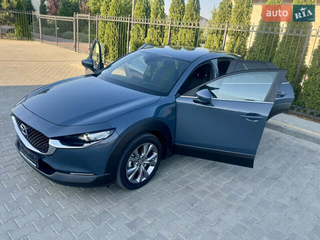 Серый Мазда CX-30, объемом двигателя 2 л и пробегом 67 тыс. км за 21200 $, фото 7 на Automoto.ua
