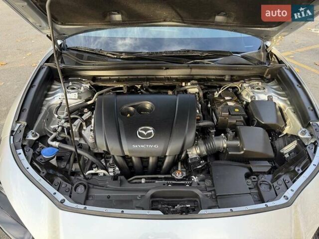 Серый Мазда CX-30, объемом двигателя 2.5 л и пробегом 123 тыс. км за 18900 $, фото 11 на Automoto.ua