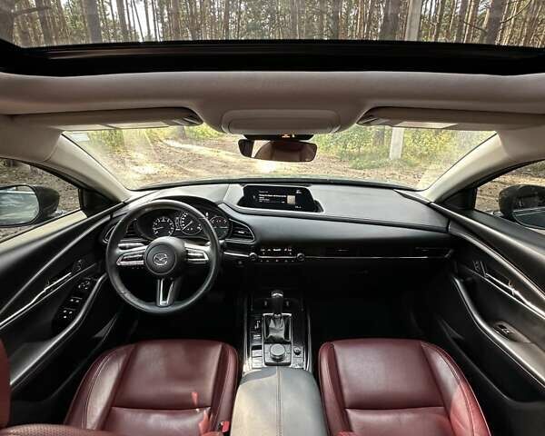 Серый Мазда CX-30, объемом двигателя 2.49 л и пробегом 56 тыс. км за 21100 $, фото 36 на Automoto.ua