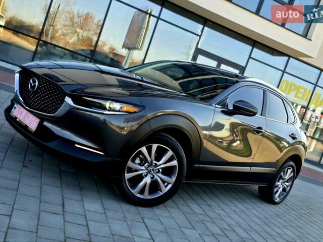 Серый Мазда CX-30, объемом двигателя 2.5 л и пробегом 41 тыс. км за 19850 $, фото 3 на Automoto.ua