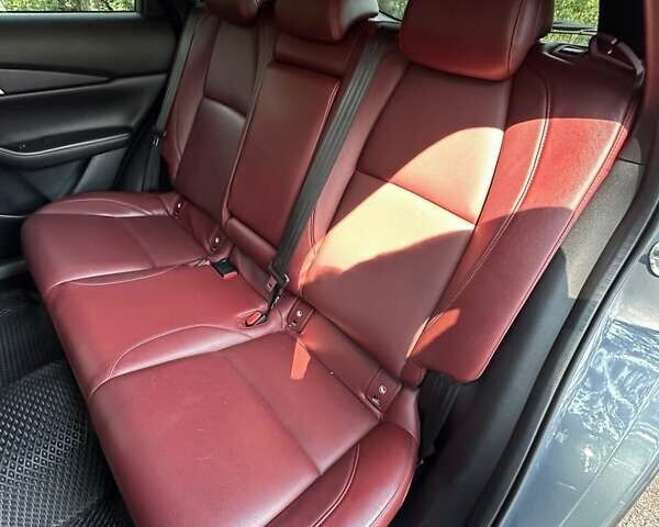 Серый Мазда CX-30, объемом двигателя 2.49 л и пробегом 56 тыс. км за 21100 $, фото 16 на Automoto.ua