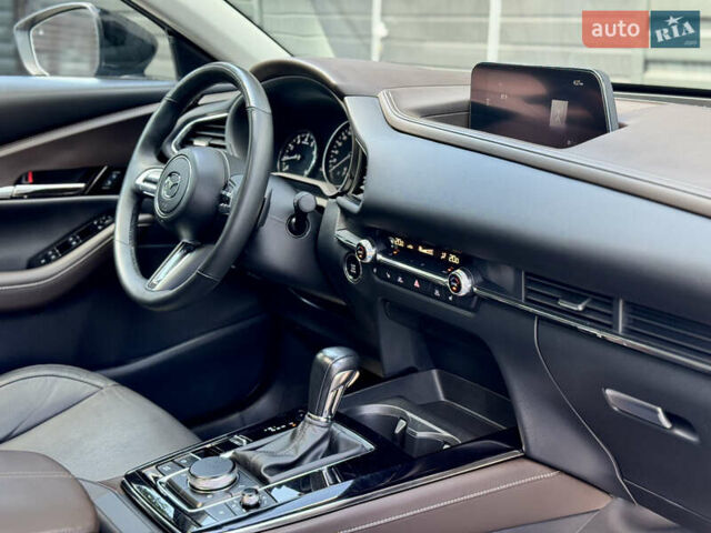 Серый Мазда CX-30, объемом двигателя 0 л и пробегом 36 тыс. км за 24900 $, фото 21 на Automoto.ua