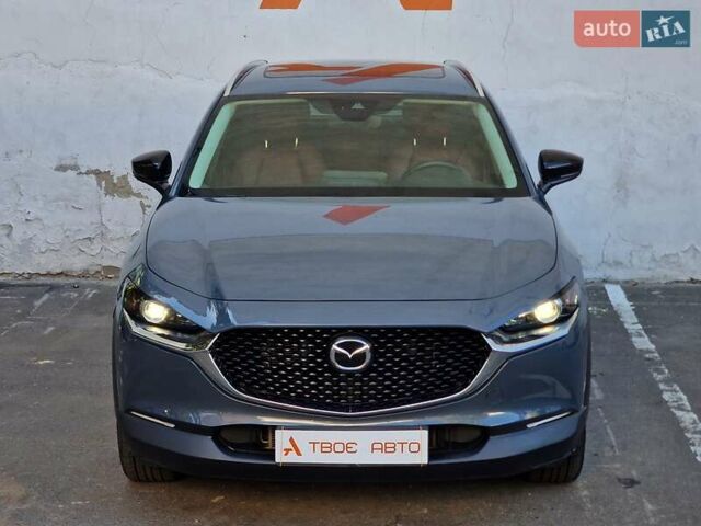 Серый Мазда CX-30, объемом двигателя 2.5 л и пробегом 60 тыс. км за 25990 $, фото 3 на Automoto.ua