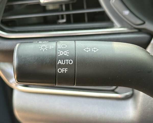 Серый Мазда CX-30, объемом двигателя 2.49 л и пробегом 56 тыс. км за 21100 $, фото 31 на Automoto.ua