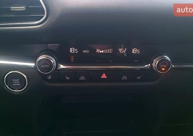 Сірий Мазда CX-30, об'ємом двигуна 2.5 л та пробігом 42 тис. км за 24500 $, фото 22 на Automoto.ua