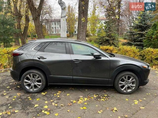 Серый Мазда CX-30, объемом двигателя 2.5 л и пробегом 29 тыс. км за 20990 $, фото 3 на Automoto.ua