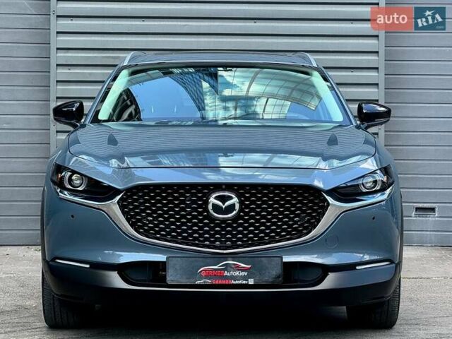 Серый Мазда CX-30, объемом двигателя 0 л и пробегом 36 тыс. км за 24900 $, фото 4 на Automoto.ua