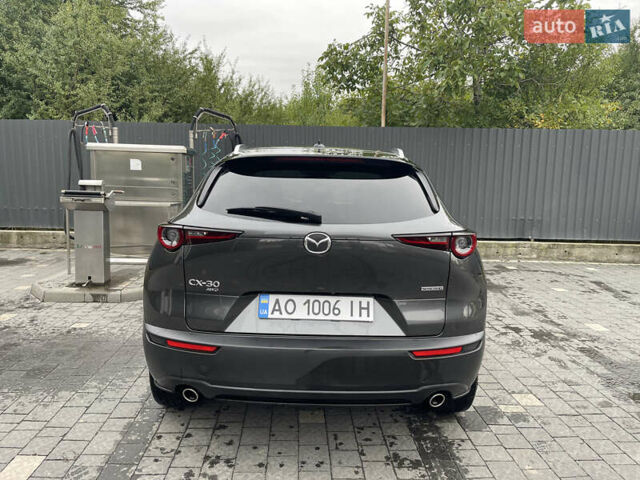 Сірий Мазда CX-30, об'ємом двигуна 2.49 л та пробігом 44 тис. км за 24000 $, фото 18 на Automoto.ua
