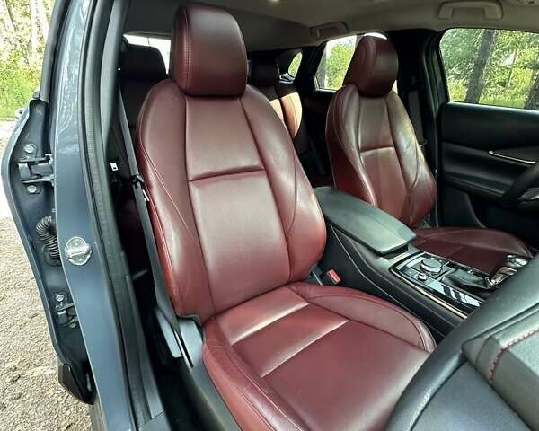 Серый Мазда CX-30, объемом двигателя 2.49 л и пробегом 56 тыс. км за 21100 $, фото 19 на Automoto.ua