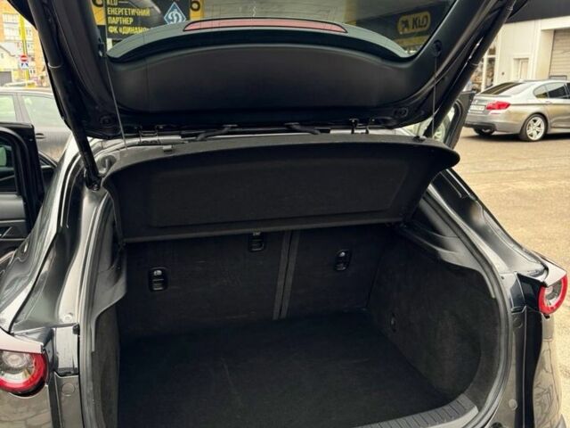 Сірий Мазда CX-30, об'ємом двигуна 2.5 л та пробігом 21 тис. км за 22900 $, фото 10 на Automoto.ua