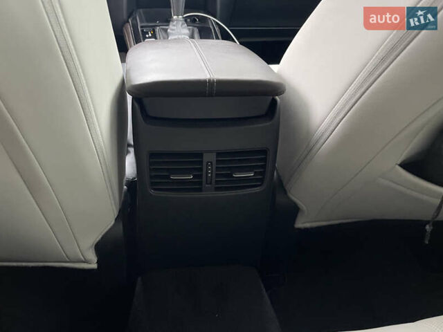 Сірий Мазда CX-30, об'ємом двигуна 2.49 л та пробігом 44 тис. км за 24000 $, фото 29 на Automoto.ua