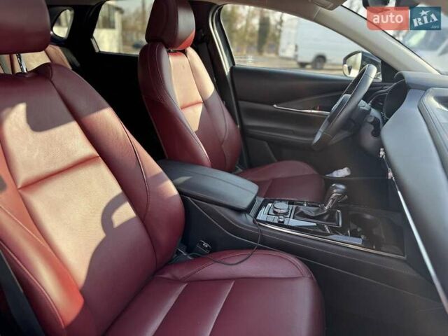 Серый Мазда CX-30, объемом двигателя 2.5 л и пробегом 63 тыс. км за 20300 $, фото 14 на Automoto.ua