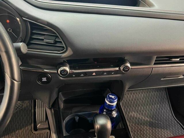 Серый Мазда CX-30, объемом двигателя 2.5 л и пробегом 41 тыс. км за 24200 $, фото 15 на Automoto.ua