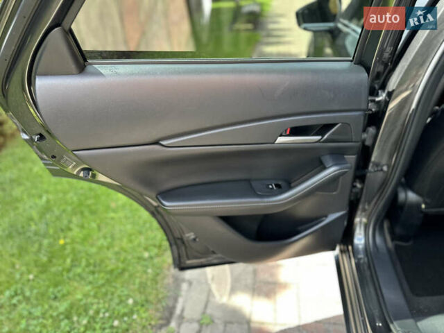 Сірий Мазда CX-30, об'ємом двигуна 2.5 л та пробігом 67 тис. км за 19800 $, фото 9 на Automoto.ua