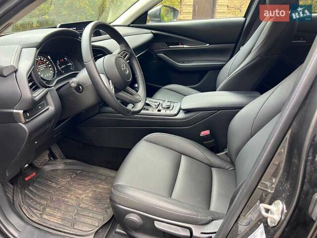 Серый Мазда CX-30, объемом двигателя 2.5 л и пробегом 29 тыс. км за 20990 $, фото 11 на Automoto.ua