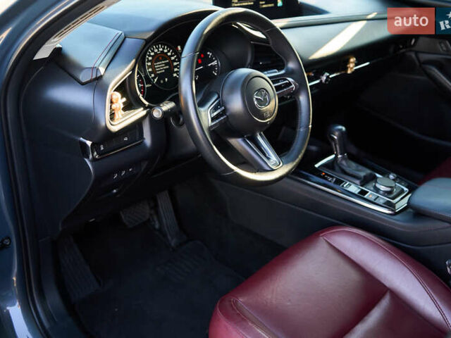 Серый Мазда CX-30, объемом двигателя 2.5 л и пробегом 59 тыс. км за 19999 $, фото 33 на Automoto.ua