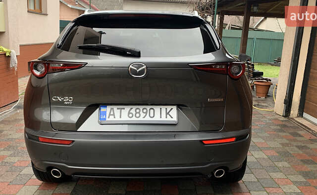 Серый Мазда CX-30, объемом двигателя 2.49 л и пробегом 21 тыс. км за 17550 $, фото 4 на Automoto.ua