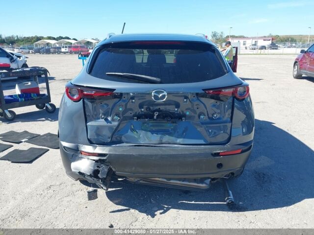 Серый Мазда CX-30, объемом двигателя 2.5 л и пробегом 45 тыс. км за 16500 $, фото 4 на Automoto.ua
