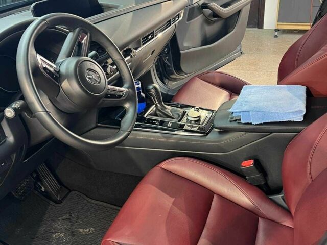 Серый Мазда CX-30, объемом двигателя 2.5 л и пробегом 41 тыс. км за 24200 $, фото 1 на Automoto.ua